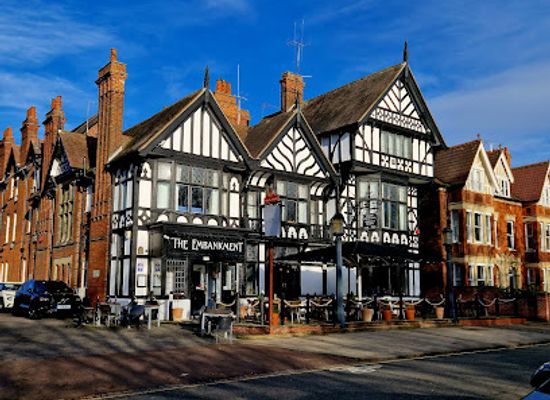united-kingdom/bedfordshire/bar/the-embankment