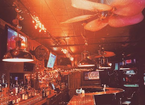 new-york/mohawk-valley/bar/varick-bar-grill