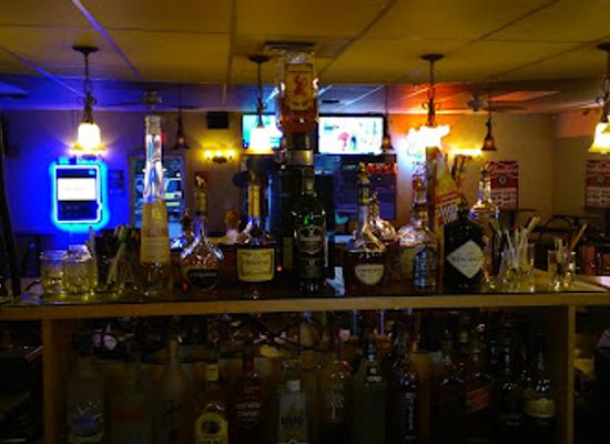california/gold-country/bar/jan-s-lounge