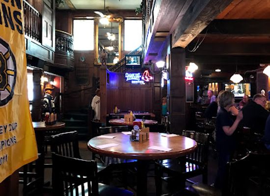 massachusetts/norfolk-county/bar/eagle-brook-saloon