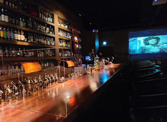 south-korea/busan/bar/wood-side-bar