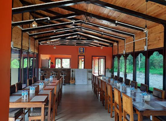 bhutan/sarpang/bar/pool-cafe