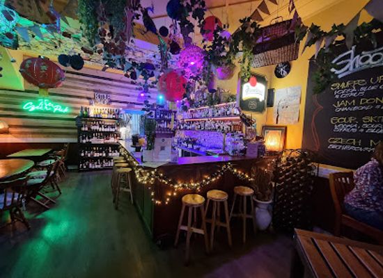 australia/illawarra/bar/moominn