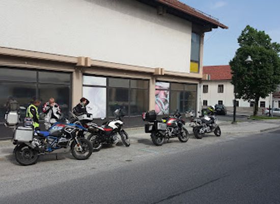slovenia/savinja/bar/bar-na-placu-potocnik-franc-s-p