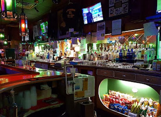 wisconsin/devil-s-lake-state-park/bar/downtowner-bar-grill