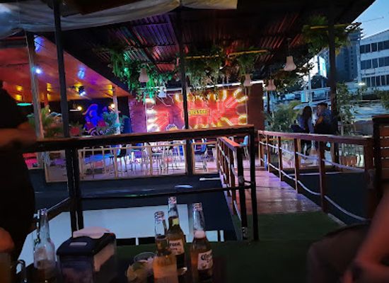 el-salvador/central-valley/bar/cerveceria-la-20-zona-rosa