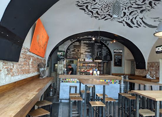 poland/holy-cross-mountains/bar/ambasada-sledzia