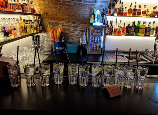 czechia/south-bohemia/bar/bar-paradox