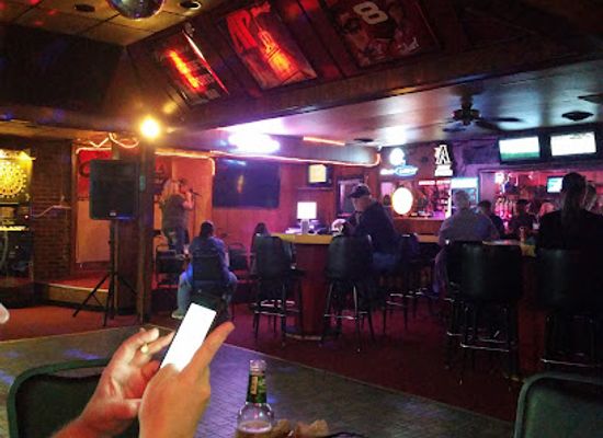 tennessee/clarksville/bar/rookies-sports-bar