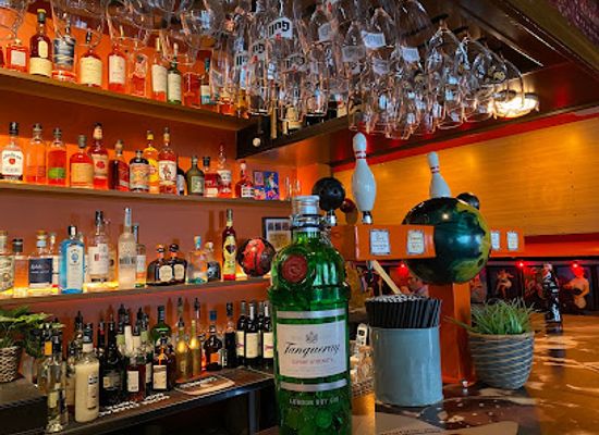 iceland/reykjavik/vesturbar/bar/lebowski-bar
