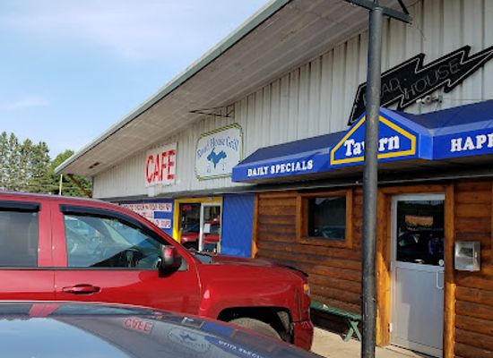 michigan/upper-peninsula/bar/road-house-tavern