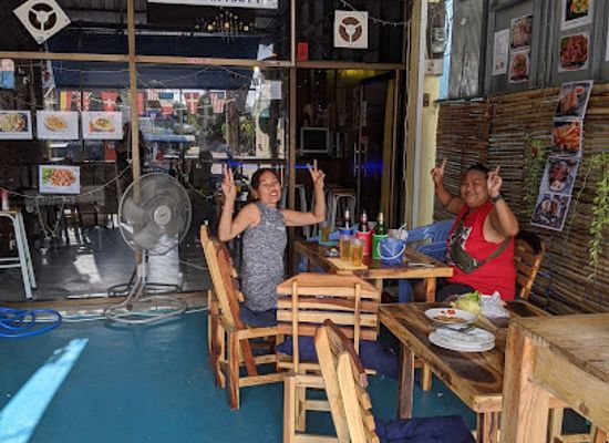 thailand/kanchanaburi/bar/noot-s-bar-and-homestay