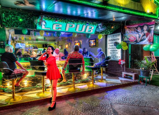 thailand/pattaya/south-pattaya/bar/le-pub