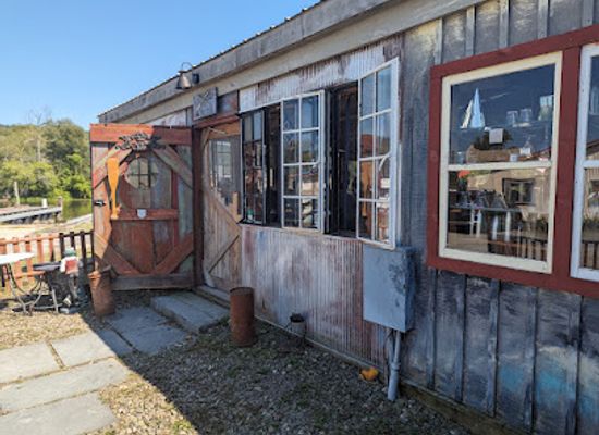 new-york/watkins-glen/bar/oar-house