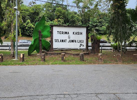 brunei/bukit-shahbandar-recreational-park/bar/bukit-shahbandar-gerai-park