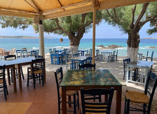 greece/chania/bar/tsalikis-fishermen-bar