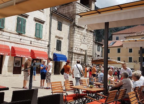 montenegro/kotor-bay/bar/klub-invalida