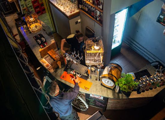 poland/bielsko-biala/bar/grawitacja