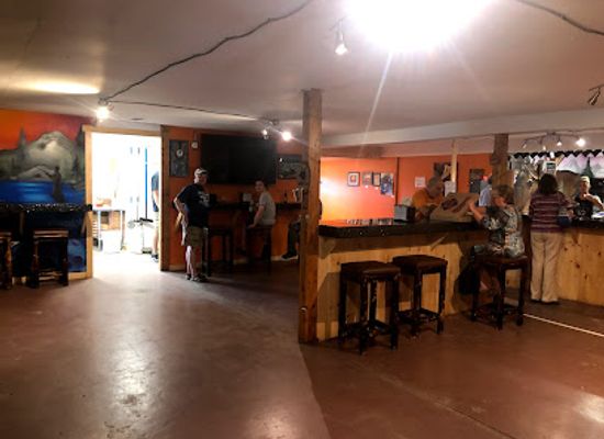 maine/piscataquis-county/bar/east-outlet-brewing