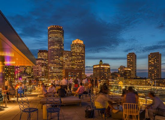 massachusetts/south-coast/bar/rooftop-at-the-envoy