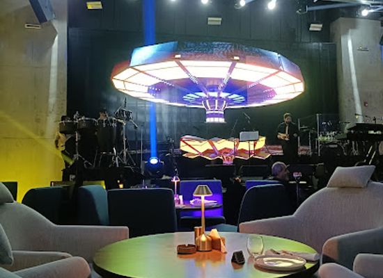 saudi-arabia/jeddah/al-shatea/bar/genres
