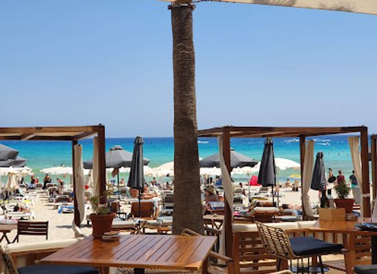 cyprus/makronissos-peninsula/bar/isola-beach-bar