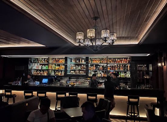 philippines/mindanao/bar/the-oak-room