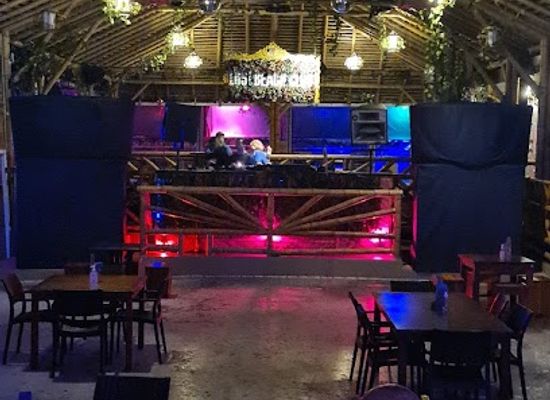 ecuador/pacific-coast/bar/lost-beach-club