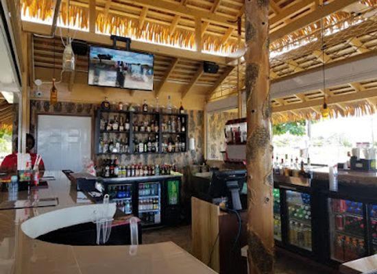 jamaica/runaway-bay-area/bar/plantation-smokehouse
