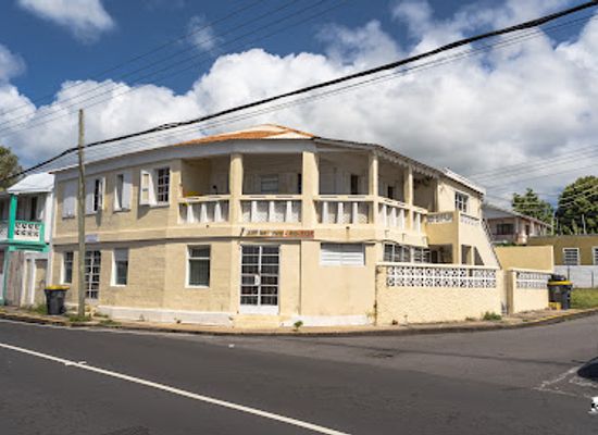saint-kitts-and-nevis/saddle-hill/bar/kittitian-eatery