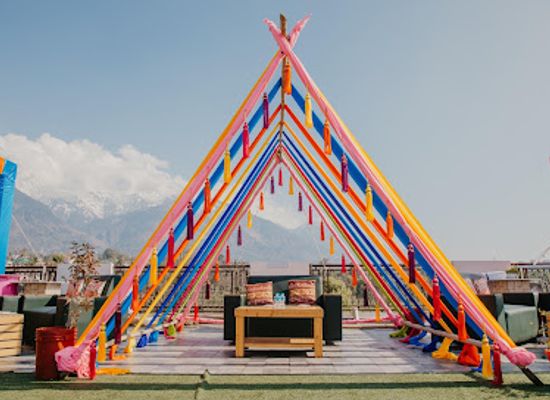 india/himalayas/bar/d-polo-club-spa-resort-dharamshala