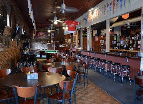 michigan/southwest-michigan/bar/black-river-tavern
