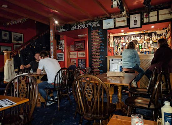 united-kingdom/scottish-highlands/bar/the-craig-bar