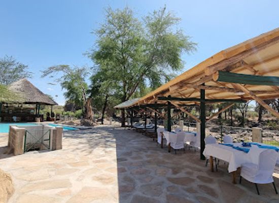 kenya/tsavo-region/bar/man-eaters-camp