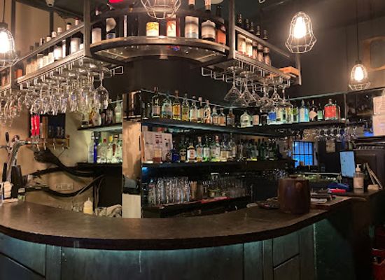 india/mumbai/bandra/bar/the-den