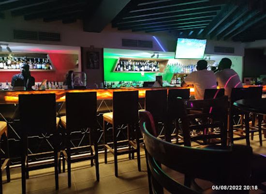 kenya/mombasa-beach/bar/anuba-lounge