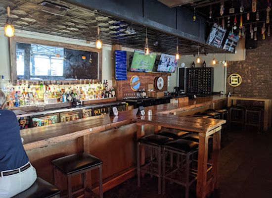 north-carolina/piedmont/bar/the-quiet-pint-tavern