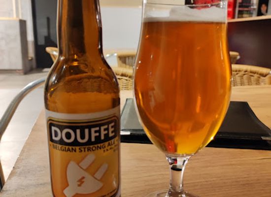 belgium/mons/bar/get-a-pinte