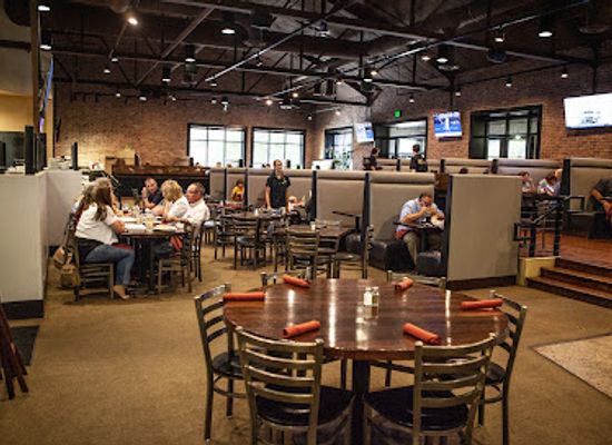 utah/bear-river-valley/bar/the-beehive-pub-grill
