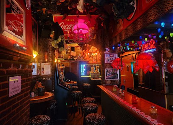 netherlands/the-hague/bar/cafe-happy-end