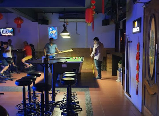 malaysia/kota-kinabalu/bar/barrachina-fun-club