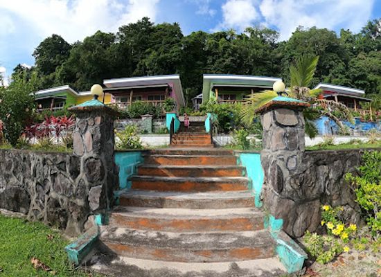 samoa/lalomanu-beach/bar/taufua-beach-fales