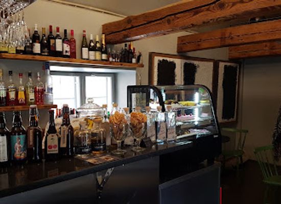 latvia/cesis/bar/cafe-7-bar
