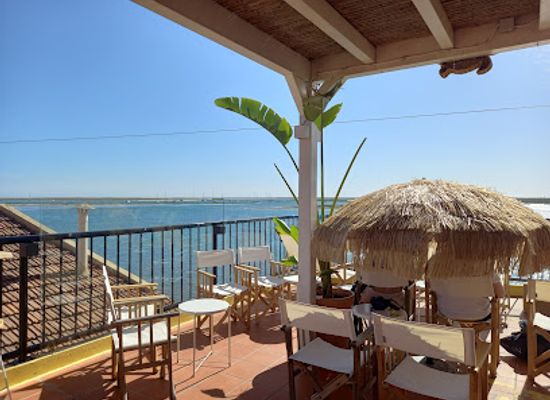 portugal/faro/bar/lab-terrace-sunset-bar
