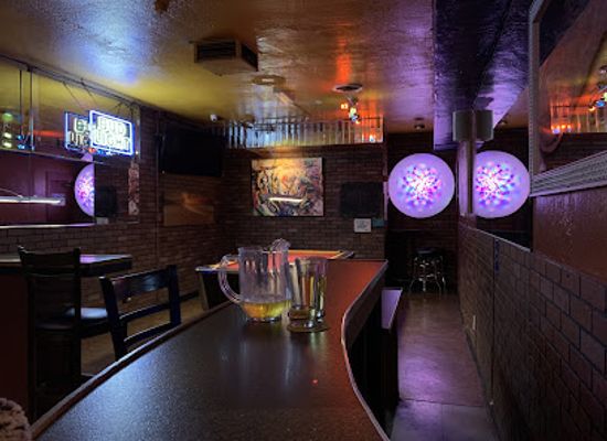 california/costa-mesa/bar/madeleine-s