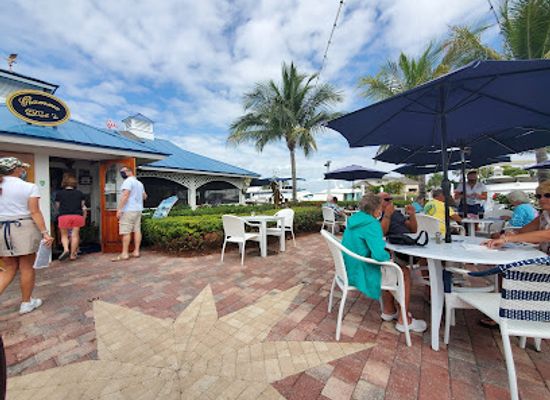 florida/sanibel-island/bar/gramma-dot-s-restaurant