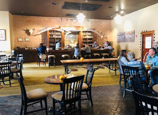 montana/northwestern-montana/bar/montgomery-distillery