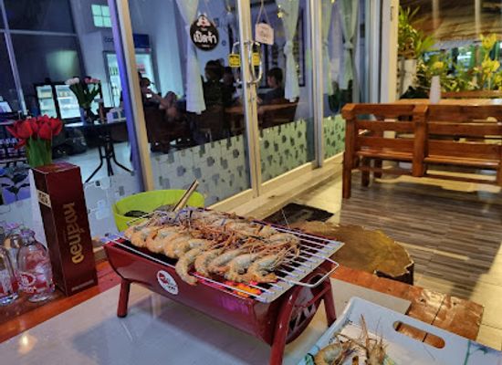 thailand/chumphon/bar/day-night-cafe-bar-relax