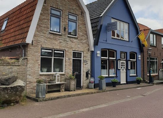 netherlands/wadden-islands/bar/whiskybar-restaurant-het-kompas