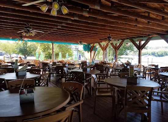 ohio/ohio-river-valley/bar/cabana-on-the-river